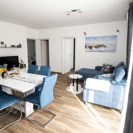 Blue Pearl Apartment Rogoznica  Exteriér fotografie